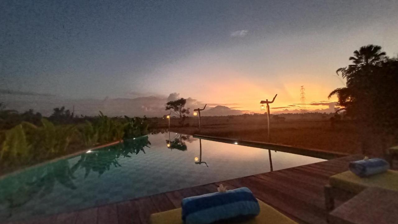 Maha Shanti Ubud Villa Exterior photo