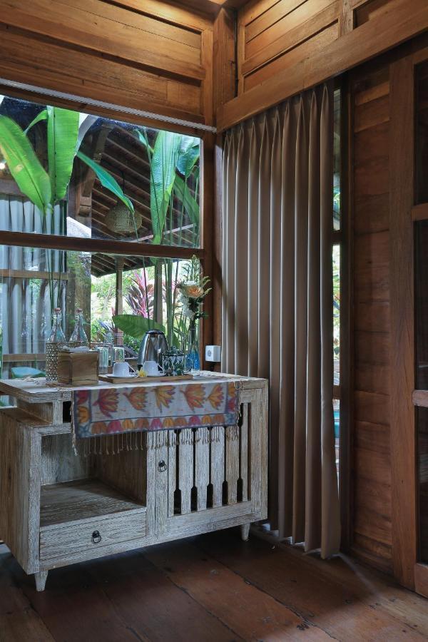 Maha Shanti Ubud Villa Exterior photo