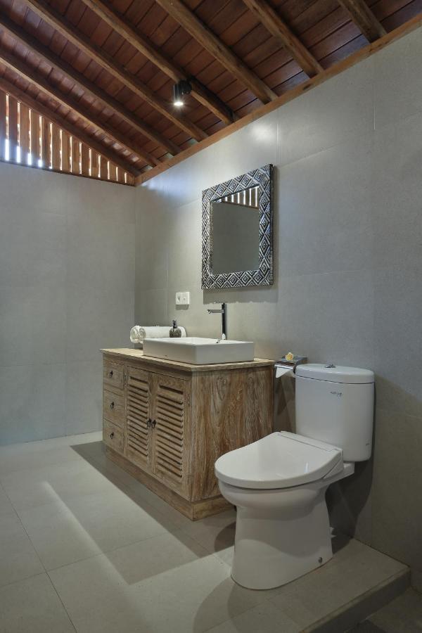 Maha Shanti Ubud Villa Exterior photo